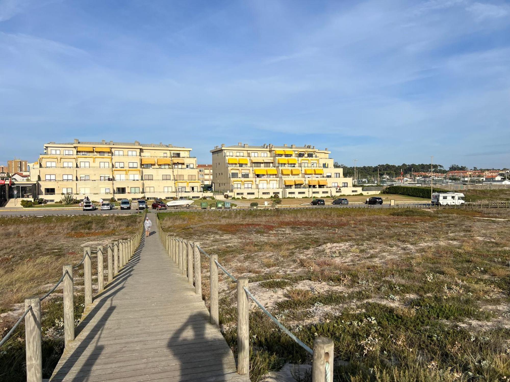 Sunny Beach Apartment Holidays Vila do Conde Bagian luar foto